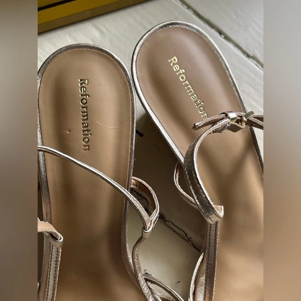 NEW Reformation Metallic Gold Ava Wedge Espadrille Sandal Size 10 - Picture 2 of 11